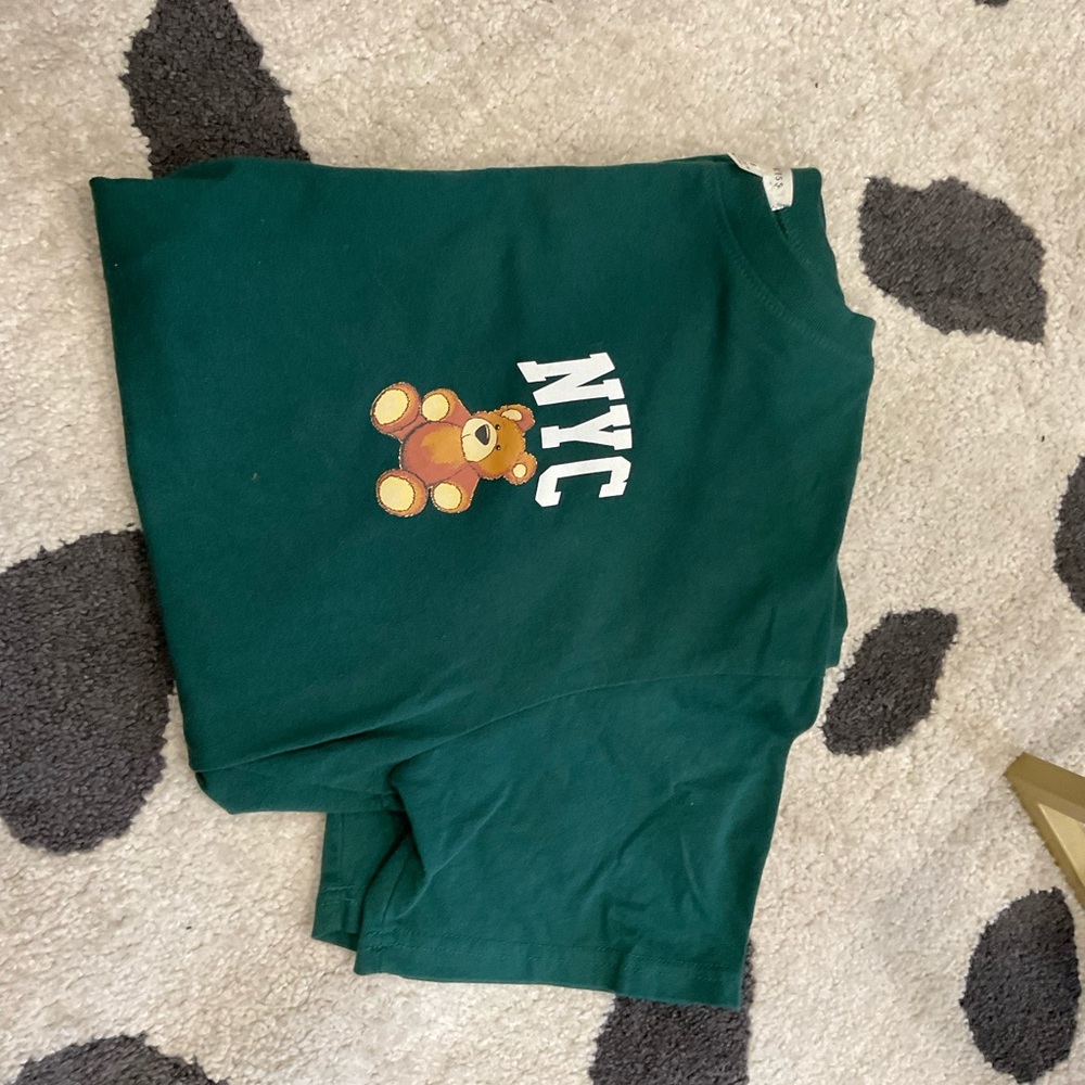 Cute basic tee